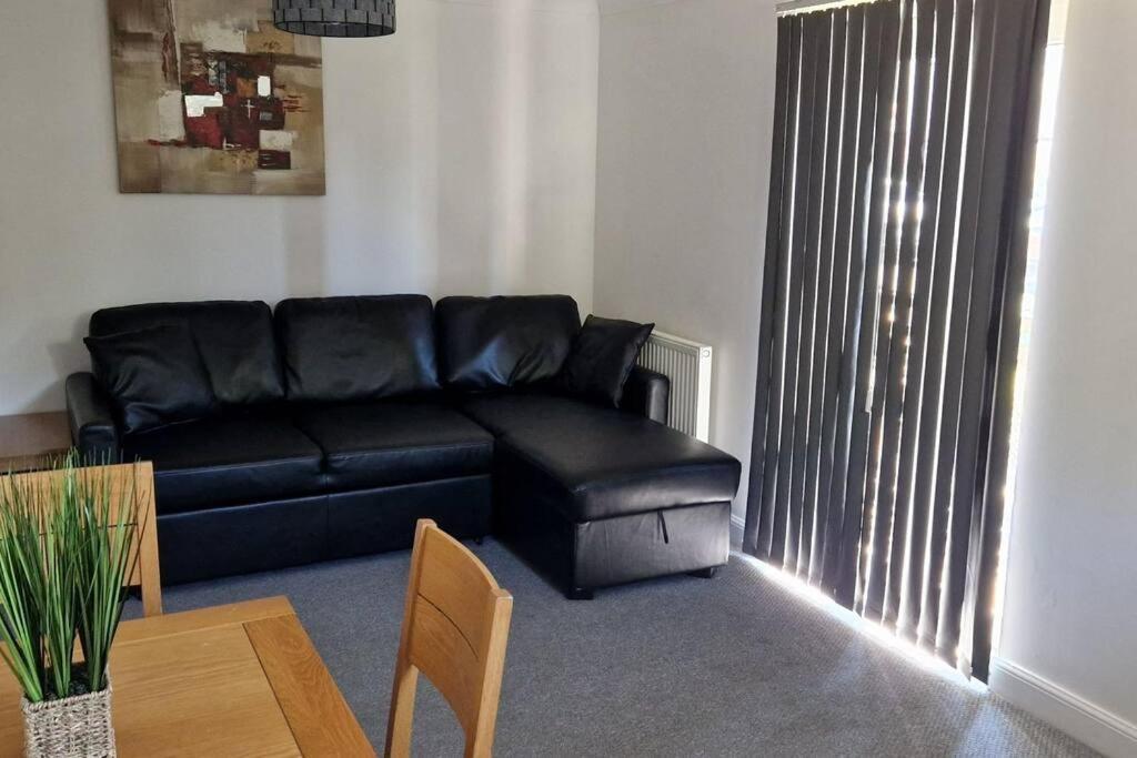 Greenhithe Cosy Apartment, Netflix And Sport Channels Dış mekan fotoğraf
